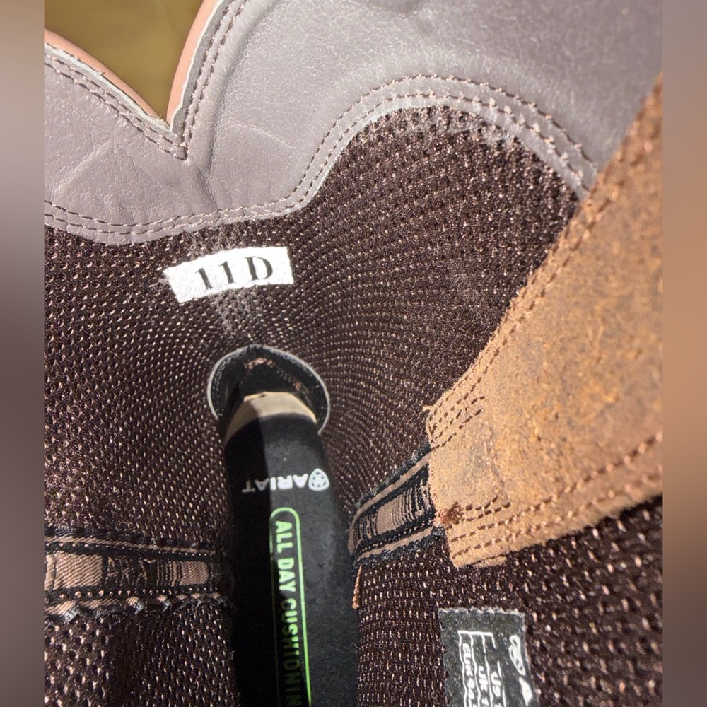 Ariat -Men's Tan and Brown Western Boots - Picture 4 of 7